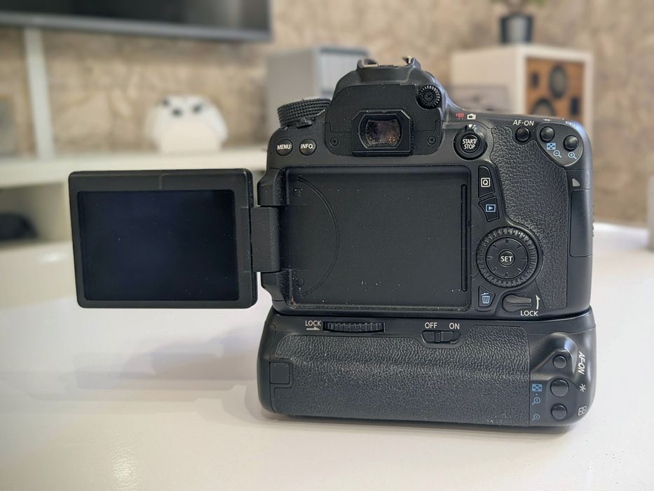 CANON 70D + Extras