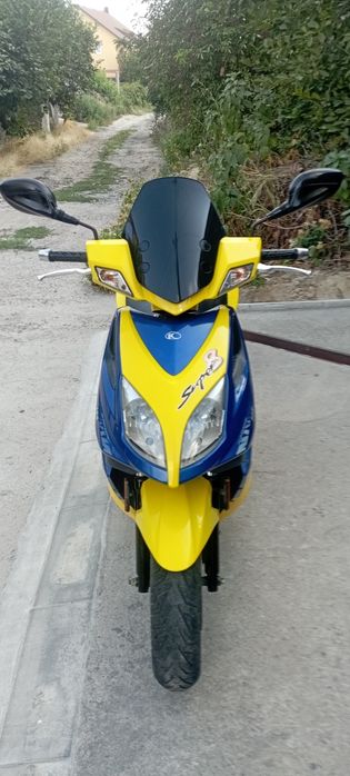 Продам скутер KYMCO Supe 8