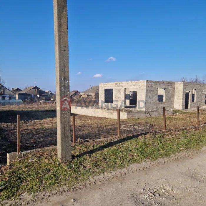 Продам участок с домом