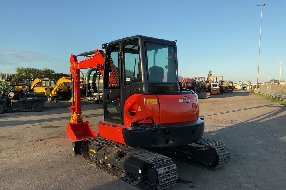 Koparka gąsienicowa kubota