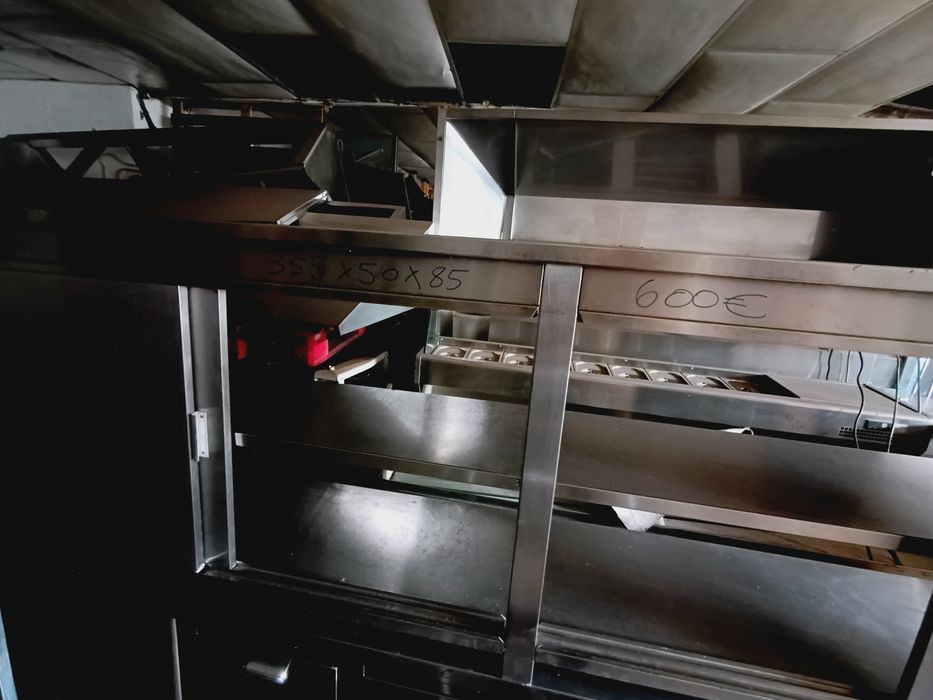 Bancada inox com portas gavetas e prateleiras