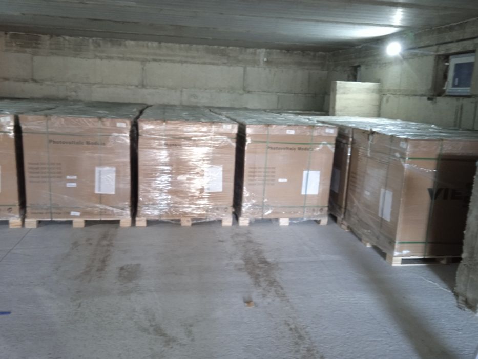 Сонячні панелі нові