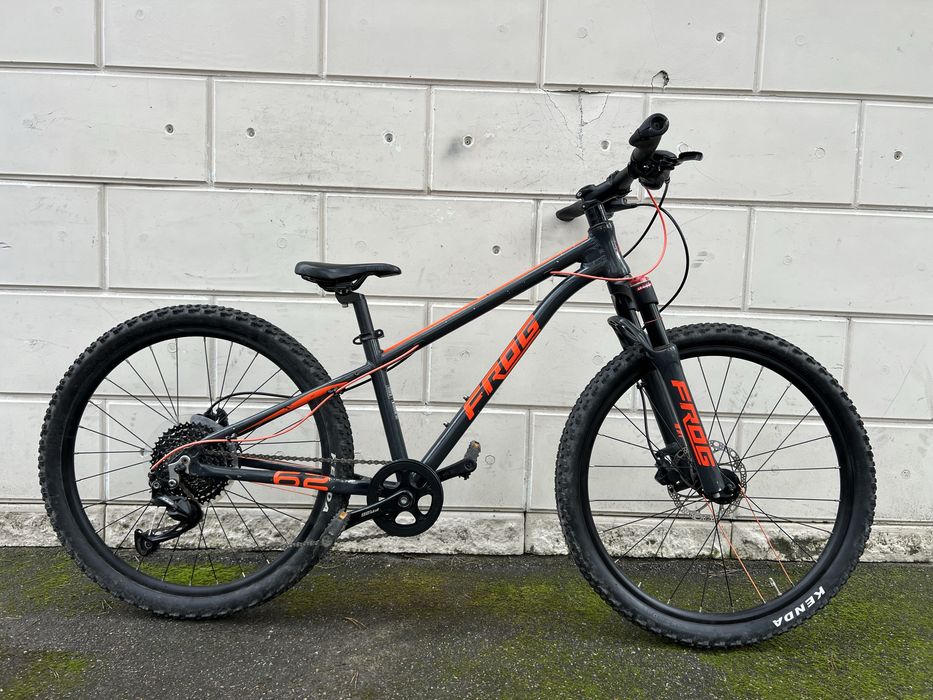 Велосипед підлітковий Frog 24 повітряна вилка+гідравліка