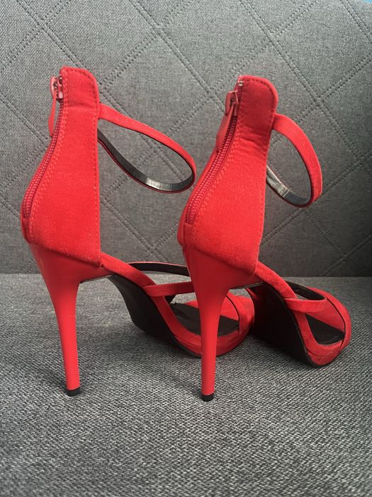 Czerwone szpilki Vices sandałki 39 piękne