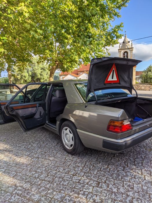 Mercedes 250d w124 de 1989
