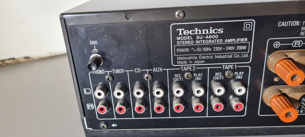 Technics SU -A600