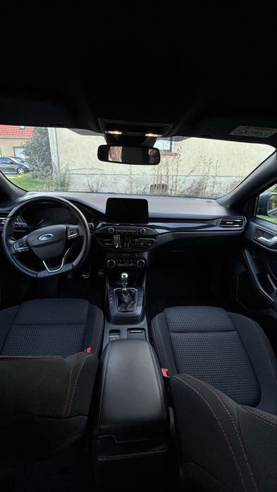 Ford Focus Mk4 st-line 1.0 Ecoboost