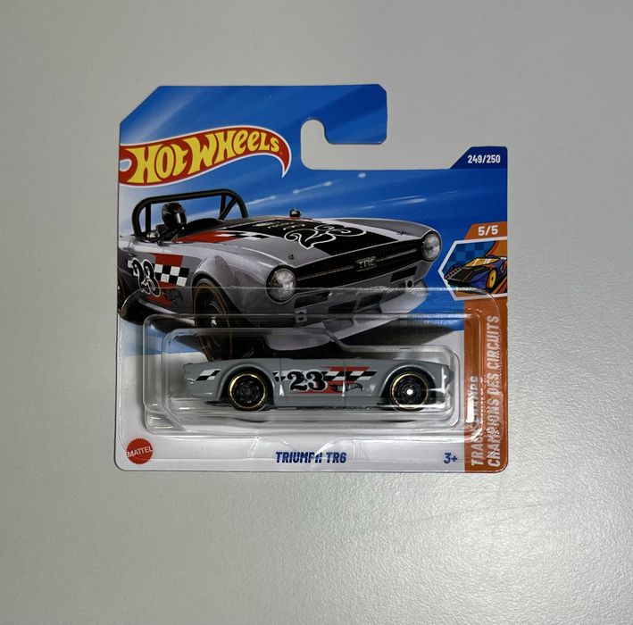 Машинки Hot Wheels (звичайні / TH)