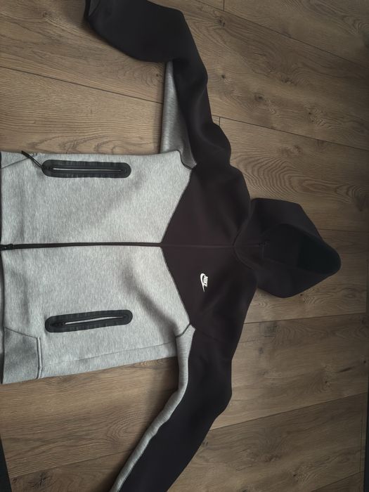 Nike tech fleece