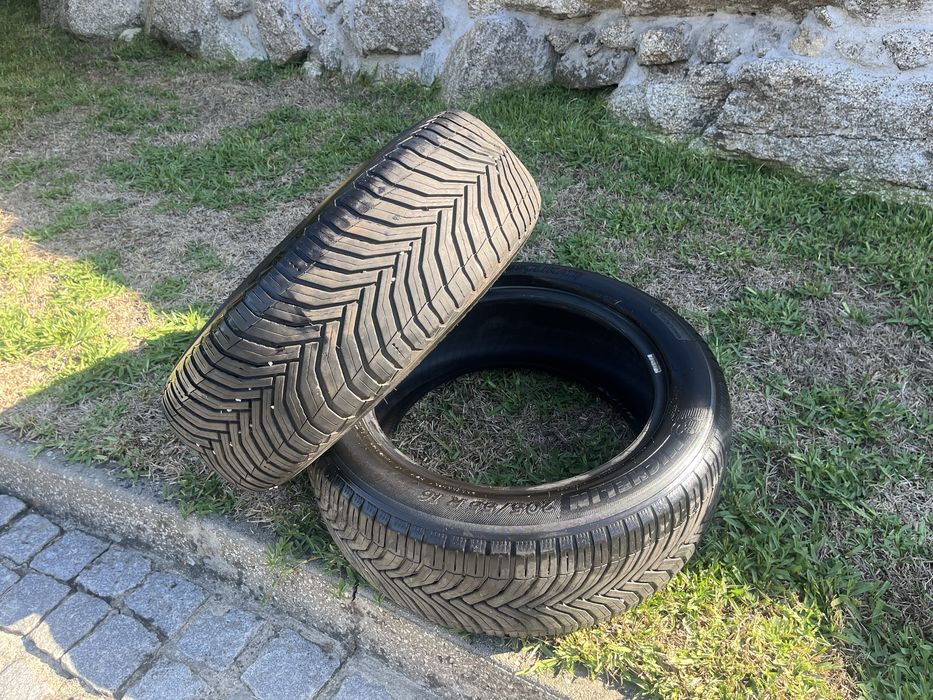 2 Pneus 205/55R16 Michelin CrossClimate - Bom estado