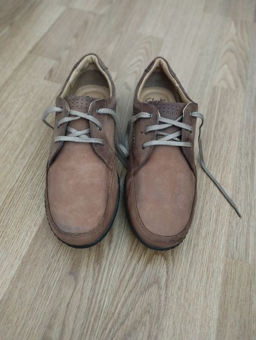 Чоловічі туфлі з натуральної шкіри (нубук) форми Clarks 44-45 розміру