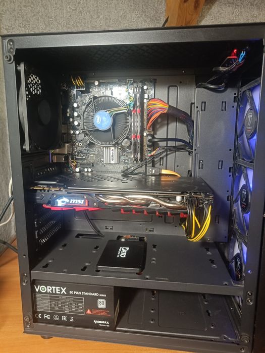Pc  i5 -10th/1070/Ram 16