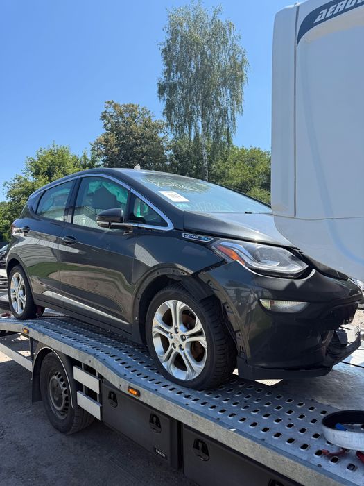 Розбірка разборка запчастини бампер фара Chevrolet bolt  Шевроле болт