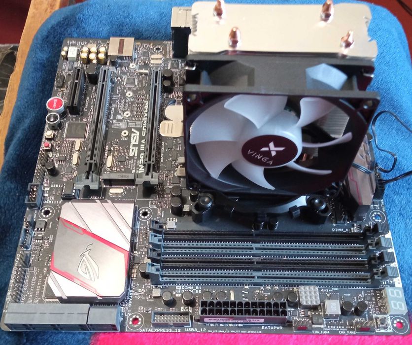 Материнская плата ASUS MAXIMUS VIII GENE+i7 6700K/4-8 ядер , s1151