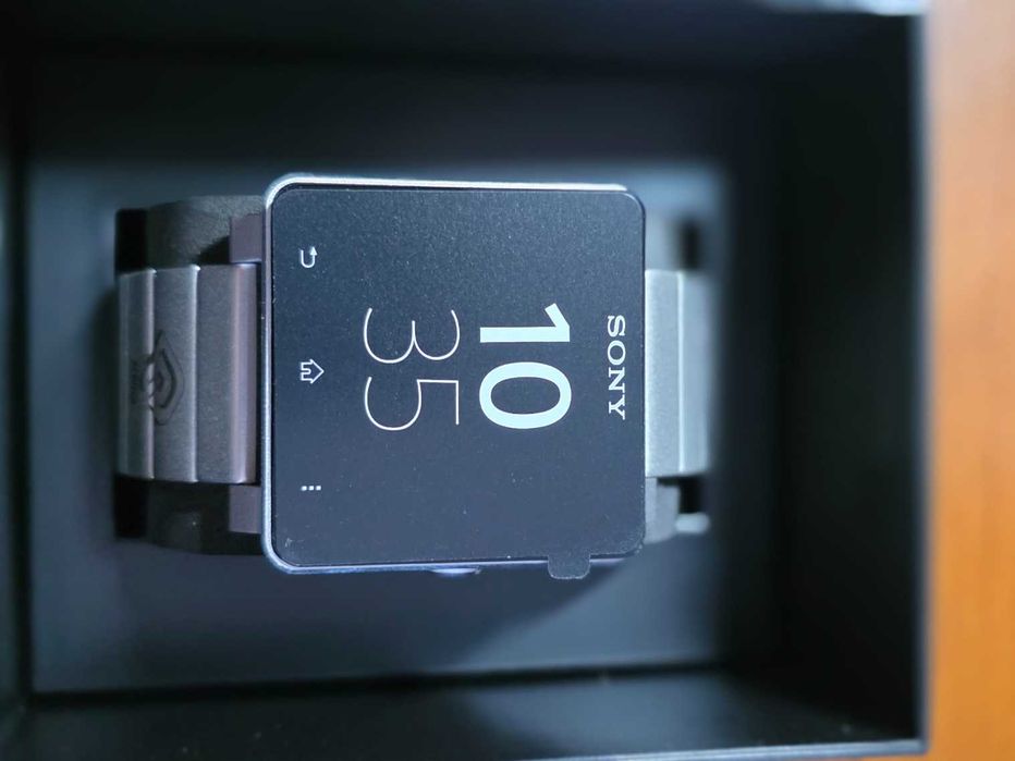 Sony Smart Watch 2 stan idealny nowy