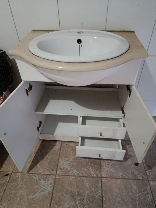 Armário casa banho