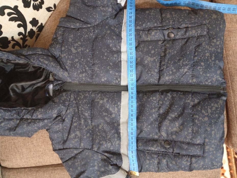 Продам дитячу курточку