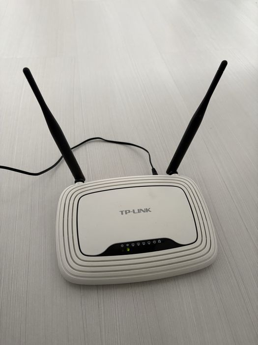 Router WiFi TP-Link WR841N