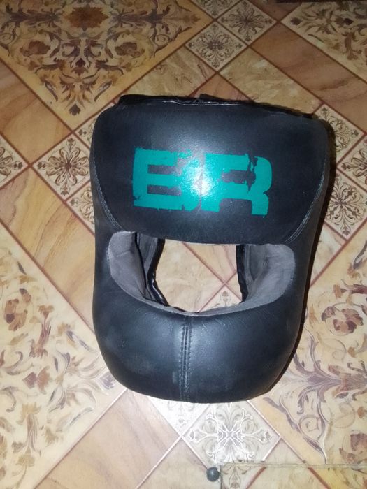 Бамперний шолом BATTLER