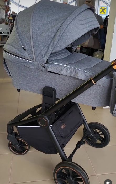 Коляска carello epica 3в1