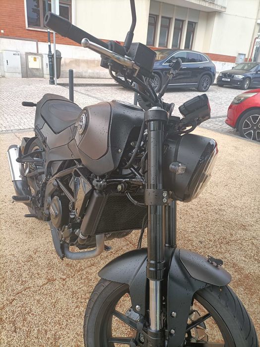 Benelli leoncino 250