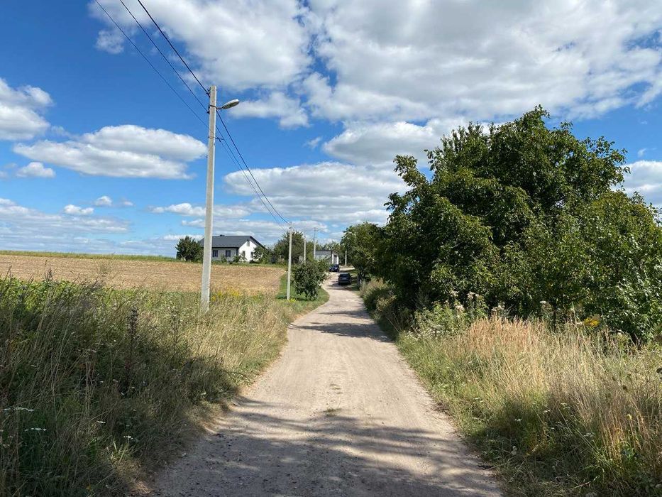 Продам ділянку біля Рівного