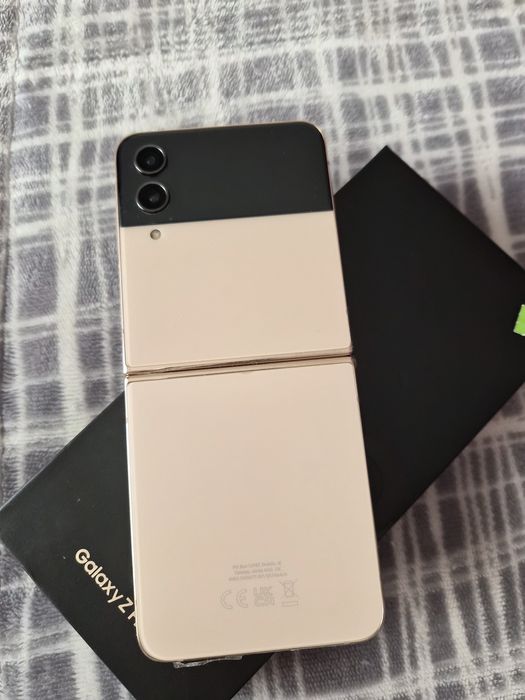 Telemóvel sansung galaxy Z Flip 4