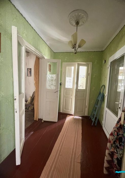 Хозяйский дом в центре села в 7 мин.ходьбы к пляжу