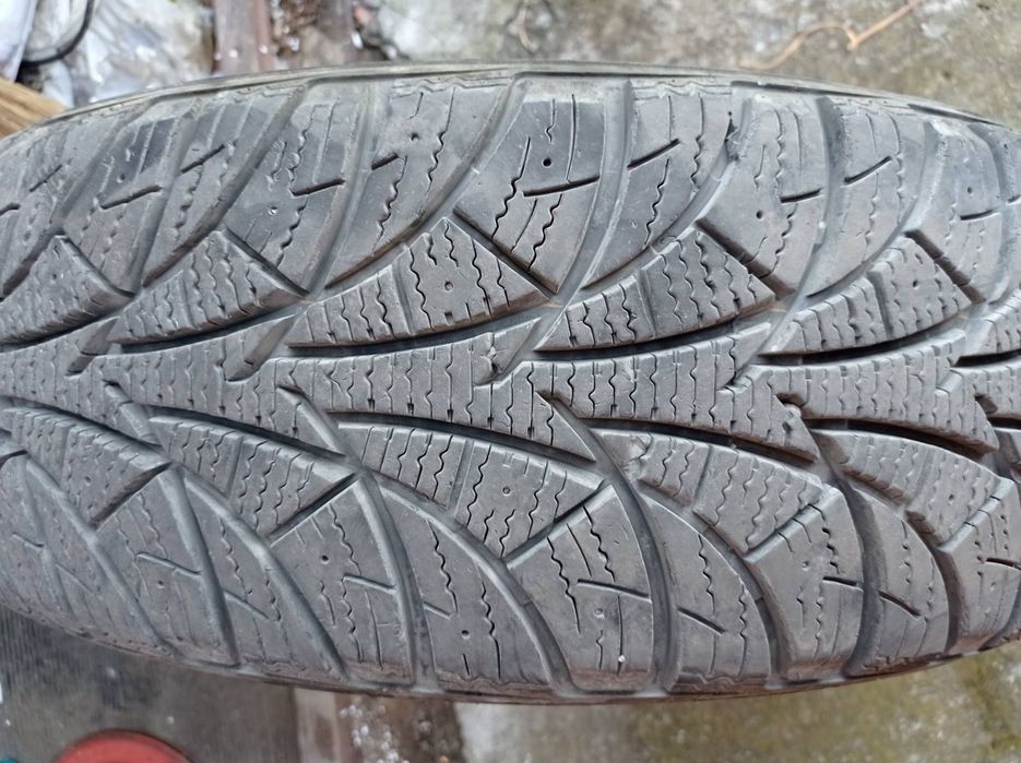 Шини r16 215/65 зимові