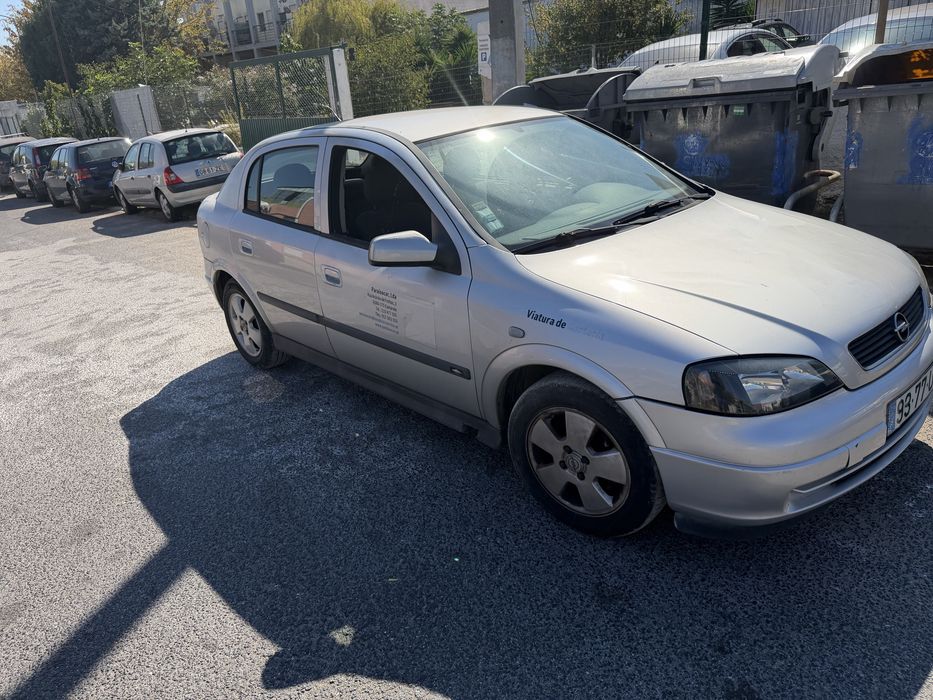Vendo meu Opel astra  gasolina apenas com embreagem a falhar carro anda normalmente