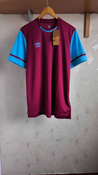 спортивний костюм (шорти + футболка) Umbro