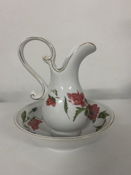 Pitcher Set with Tray443589993505771520