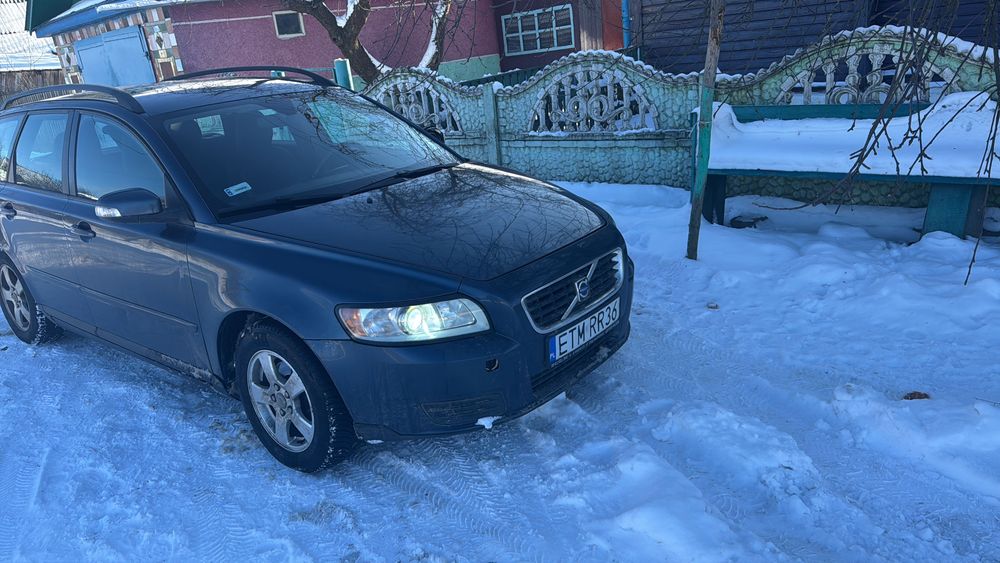 Продам надійний Volvo v50 1.6 дизель 2008