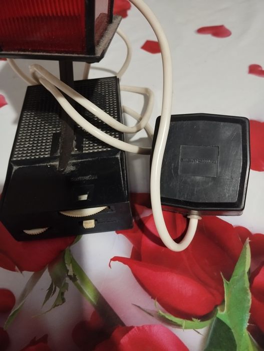 Продам светильник,(ночник) СССР, с встроенным радио.