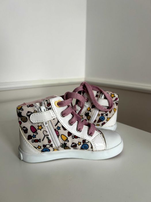 Trampki dla dziewczynki Geox, rozmiar 21