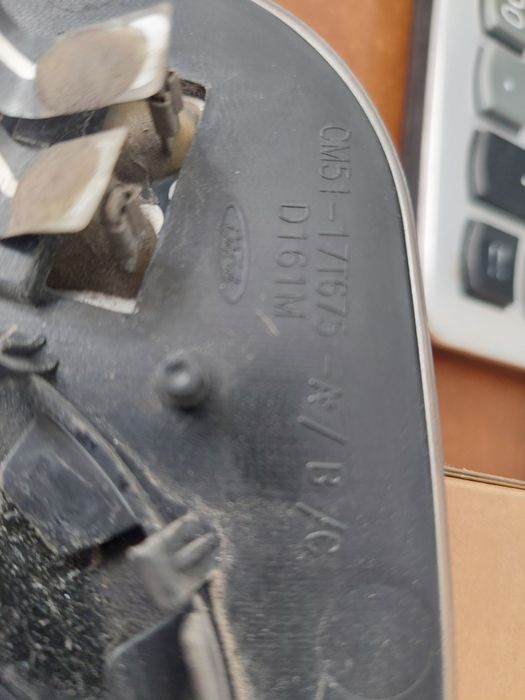 Дзеркальний елемент Ford Focus 3