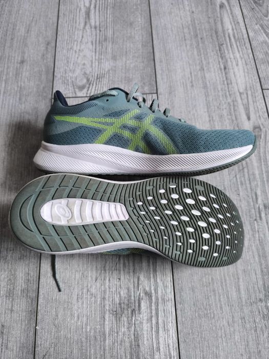 Asics patriot 13 roz. 44/28 jak nowe