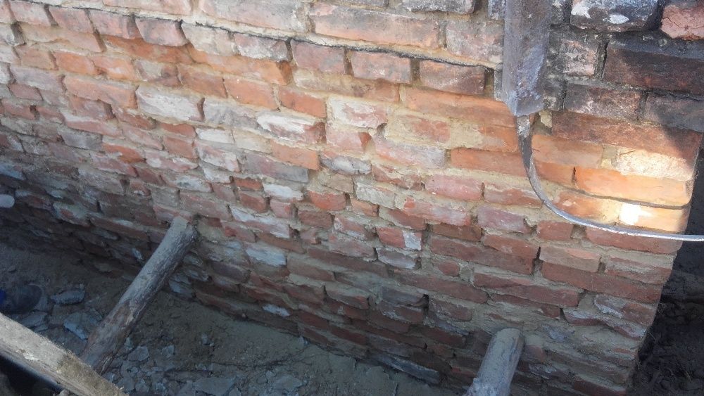 Izolacje przeciwwilgociowe budynków, osuszanie, odgrzybianie, drenaże