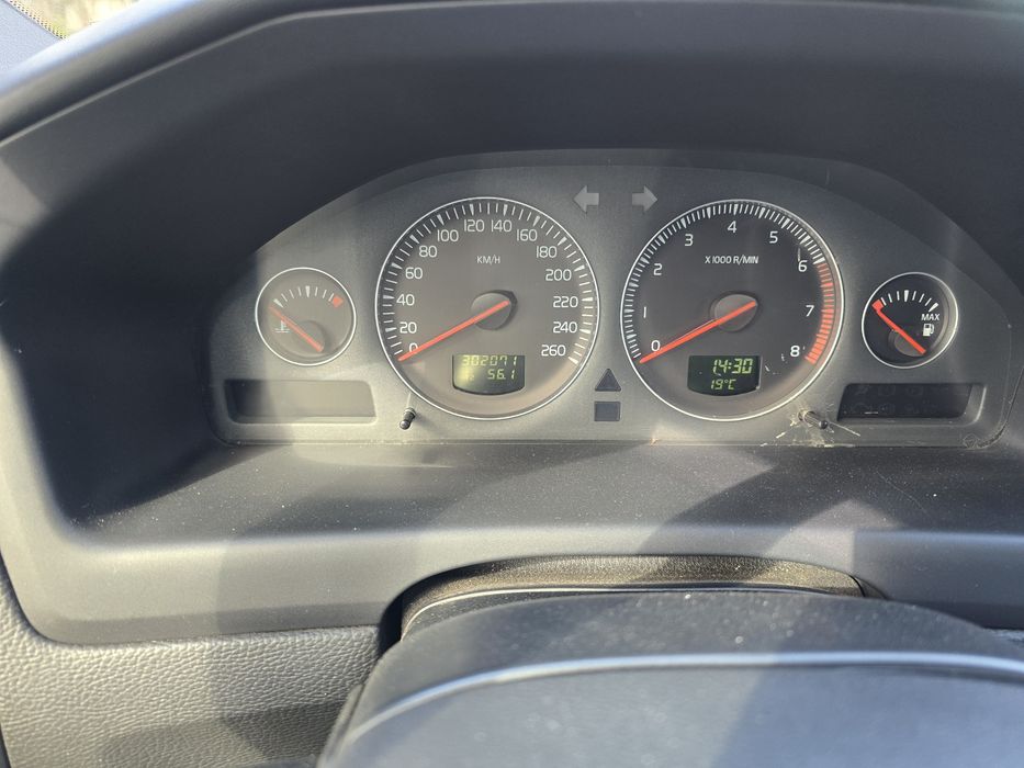 Volvo v70 2.4 bi-fuel временный учет