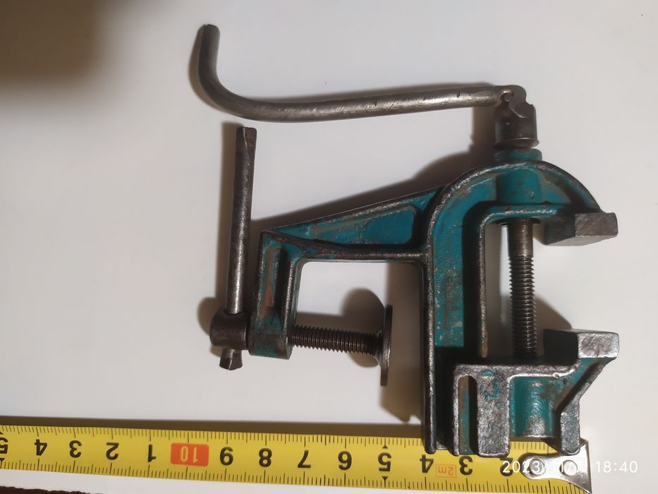 Маленькие тиски ювелира ссср