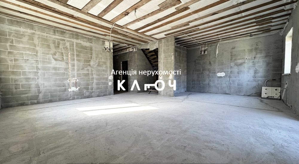 Продам будинок на Новомиколаївці (Новобудова)