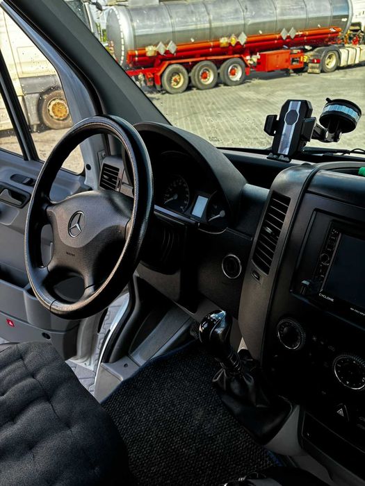 Mercedes-Benz Sprinter Long Passenger