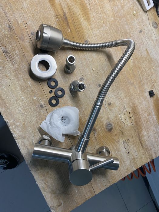 Torneira de cozinha NOVA maleavel