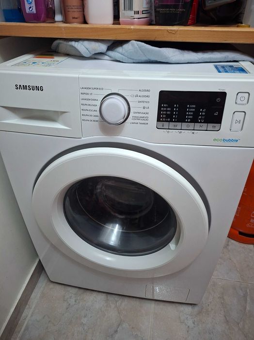 Maquina de lavar roupa Sansung 8 kl
