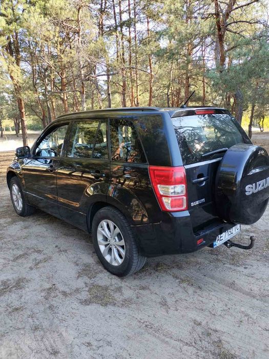 Suzuki Grand Vitara 2.4