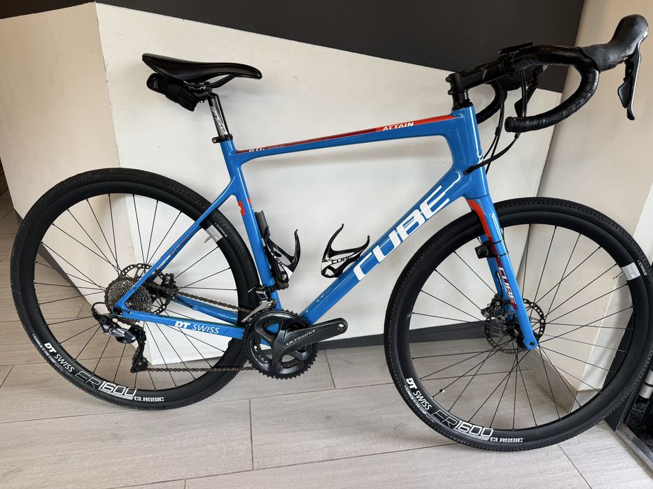 Rower Cube Gravel Carbon Uktegra Dt swiss schealbe 35c