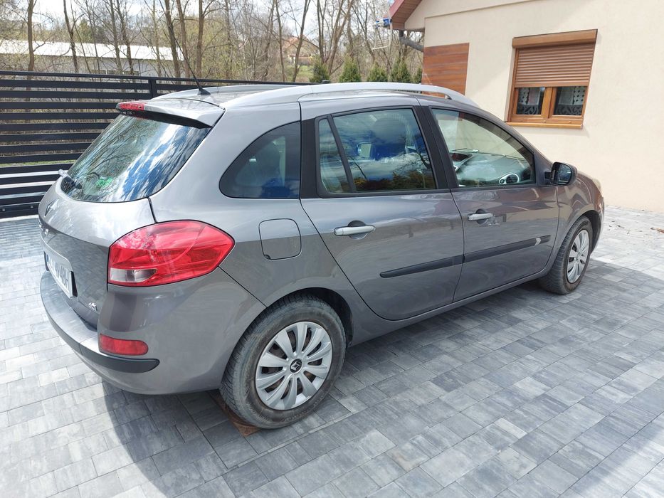 Renault clio bardzo zdbane