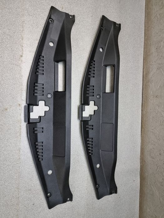 Накладка замкової панелі Toyota Camry 70 розборка 2018-2024