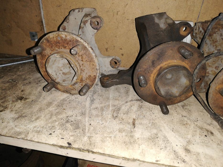 Ступица цапфа кулак ford sierra scorpio