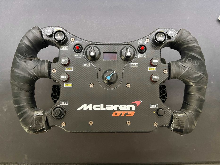 Volante Fanatec McLaren GT3 V2 + Mod Magnético SimMakerZ + Fanatec QR2